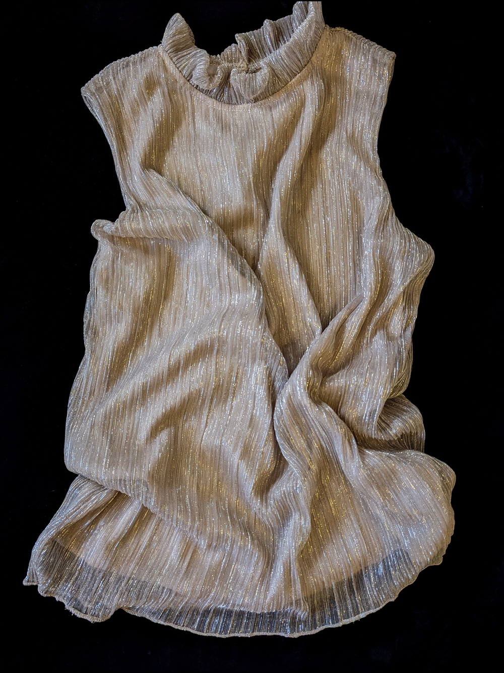 Adiva Sleeveless Metallic Ruffle-Neck Blouse in Champagne